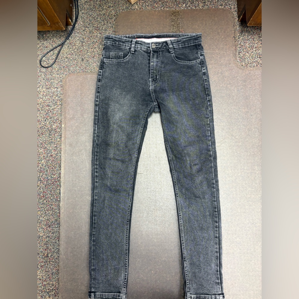American Eagle Outfitters Men's Skinny Jeans in Charcoal Gray